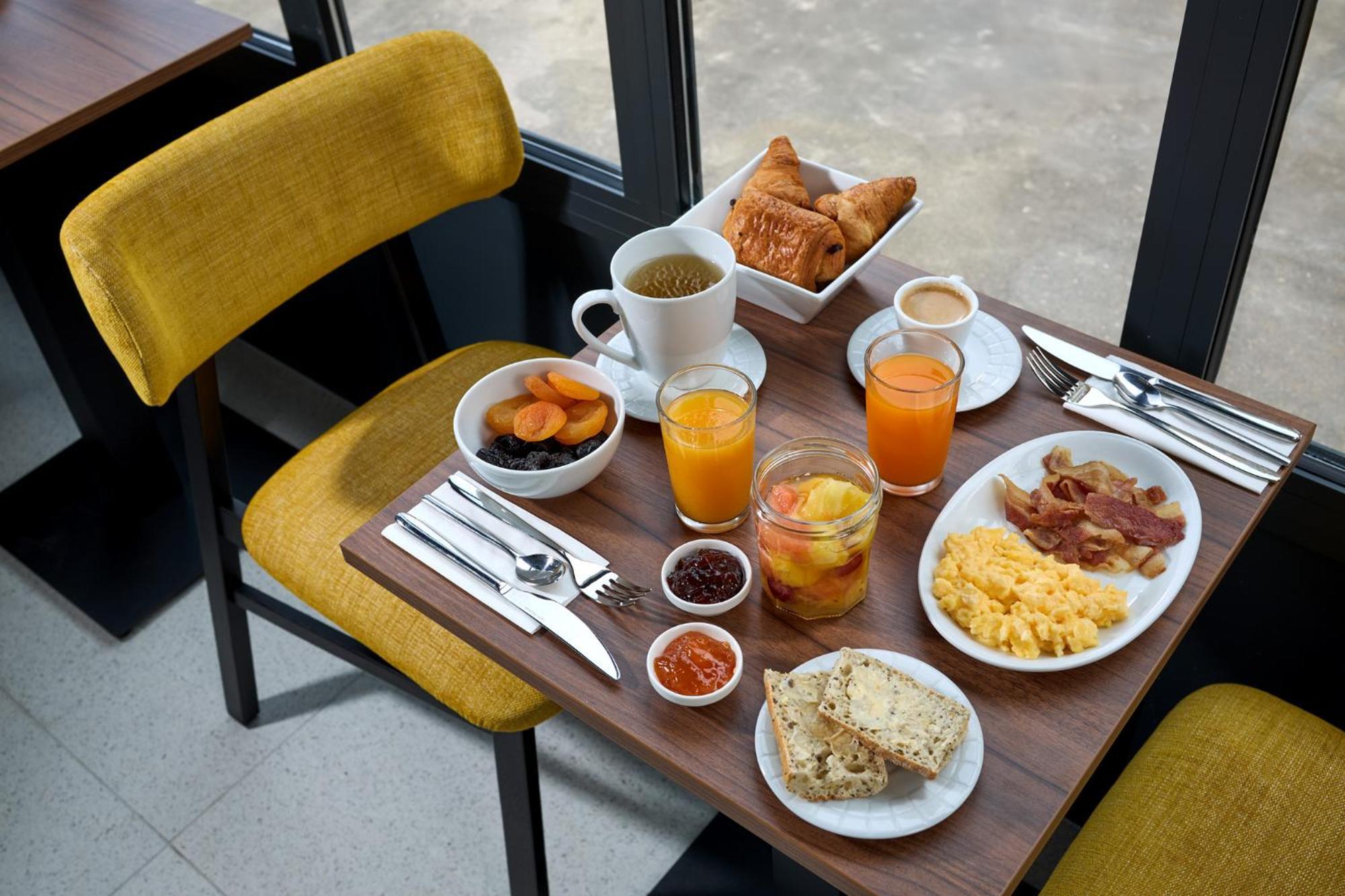 Timhotel Paris Du Gare Du Nord Zewnętrze zdjęcie